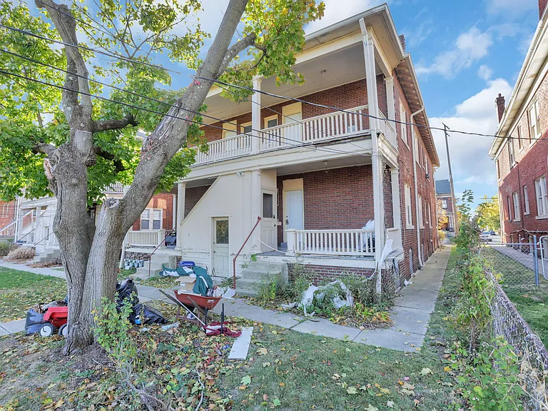 58 Winner Ave — Photo 23