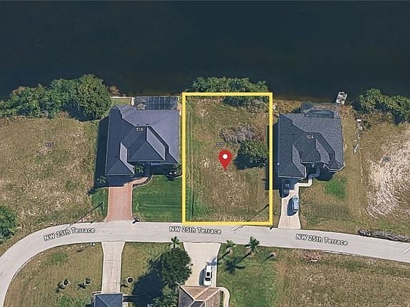 3rd image of 520 NW 25th Ter