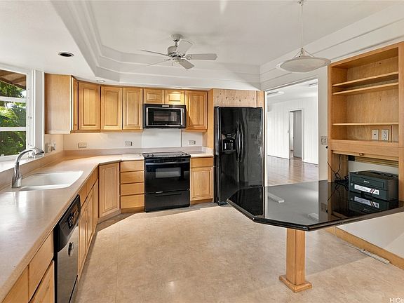 5th image of 134 Bates St