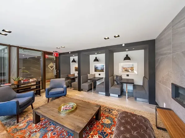 577 Baltic Street image 6 of 11