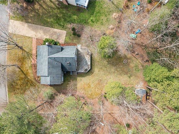 5th image of 10234 Steuben Dr