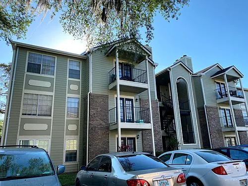 2550 N Alafaya Trl Photo 1