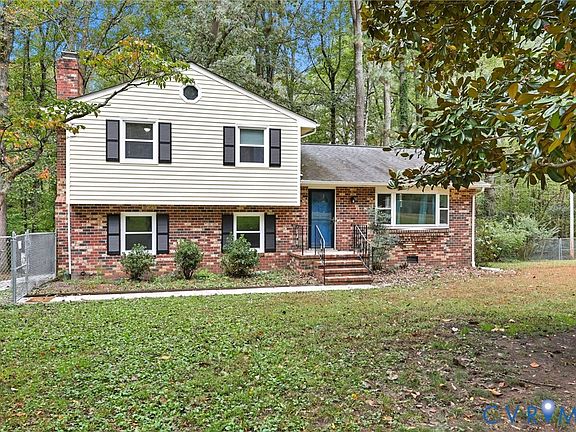 5th image of 13901 Teakwood Ct