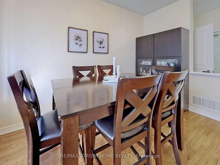 41 Thistle Ave — Photo 6
