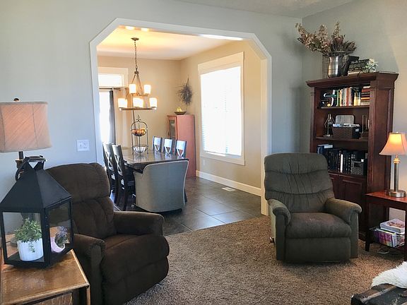 3rd image of 4510 Saint Paul Ct