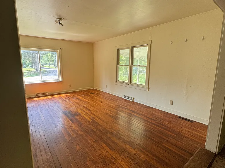 83 Wides Rd — Photo 3