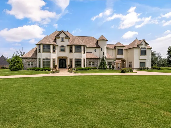 11220 Talamore Blvd, Bentonville, AR 72712