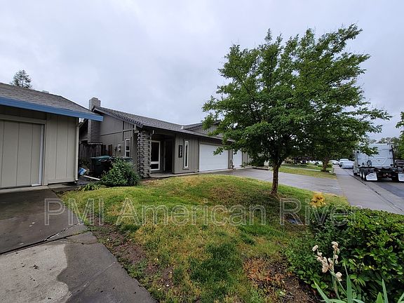 3rd image of 1723 Avondale Ave