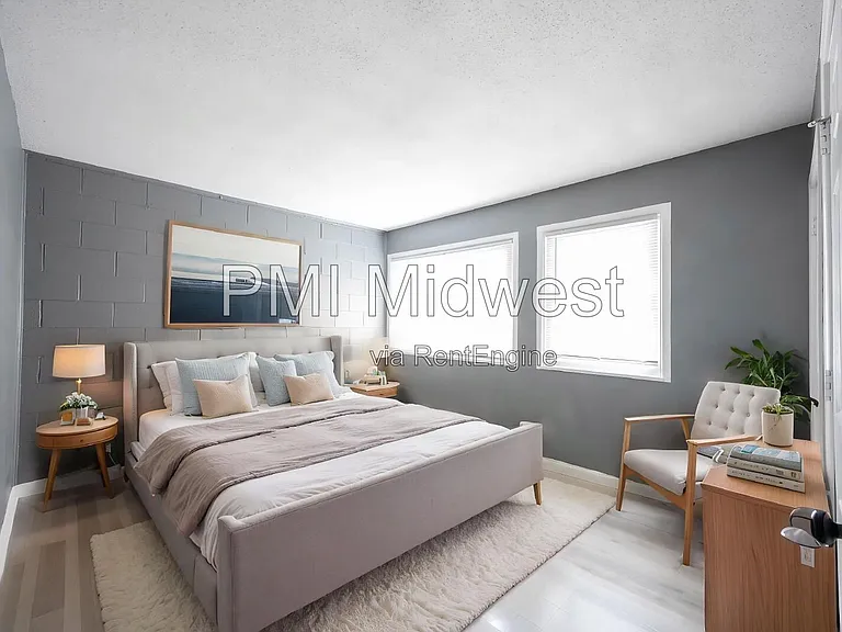 6054 E 16th St — Photo 13