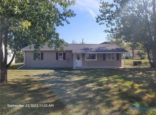 105 S 5th St, Oakwood, OH 45873