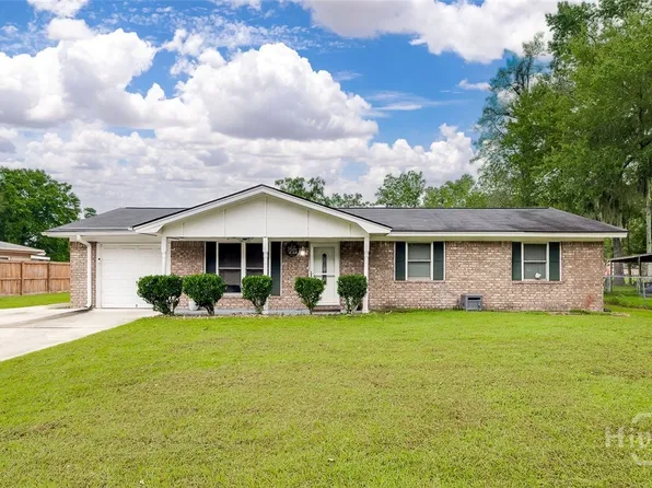 61 Quail Lane, Richmond Hill, GA 31324