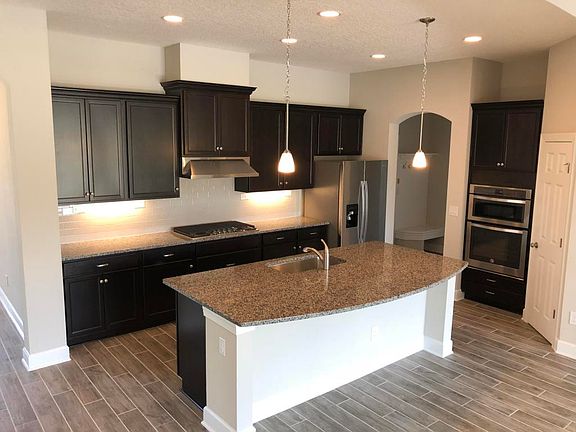 4th image of 186 Silver Sage Ln