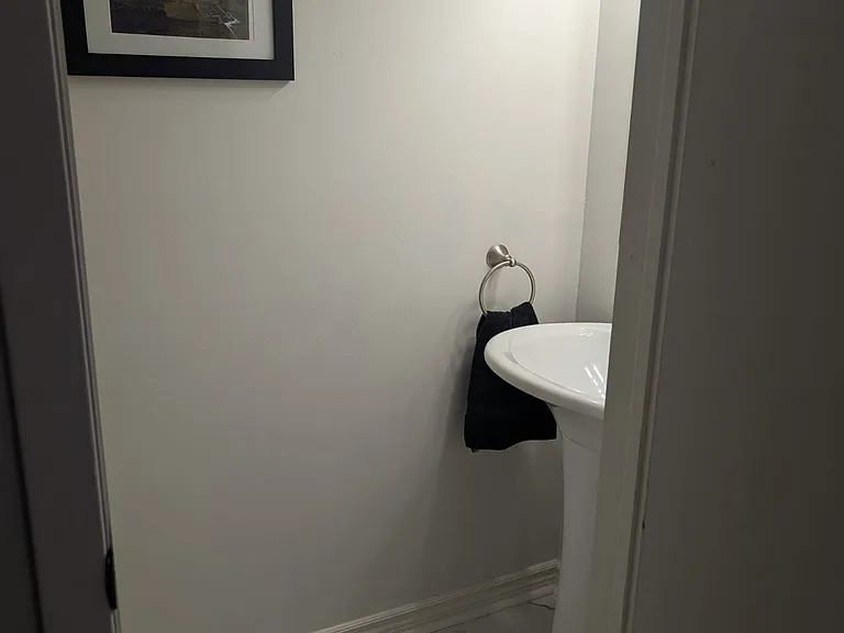 1920 Culver Dr #4 — Photo 5