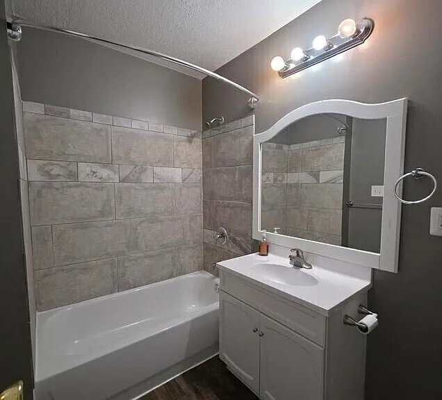 2929 Mersington Ave #B — Photo 7