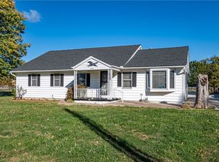 5460 E Firehouse Rd, Decatur, IL 62521