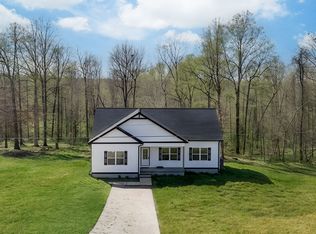 3033 Bowker Rd, Charlotte, TN 37036