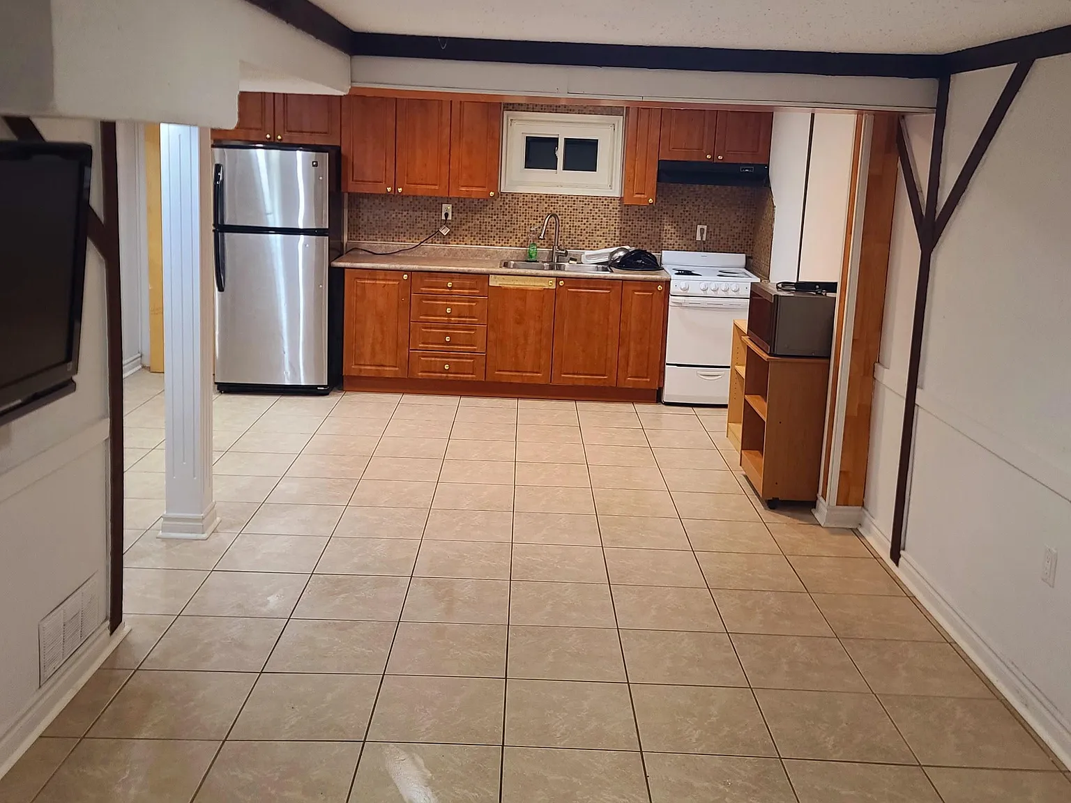 2 bed, $1,650 — Photo 3