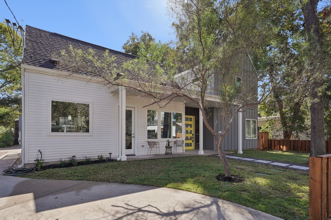 next background image