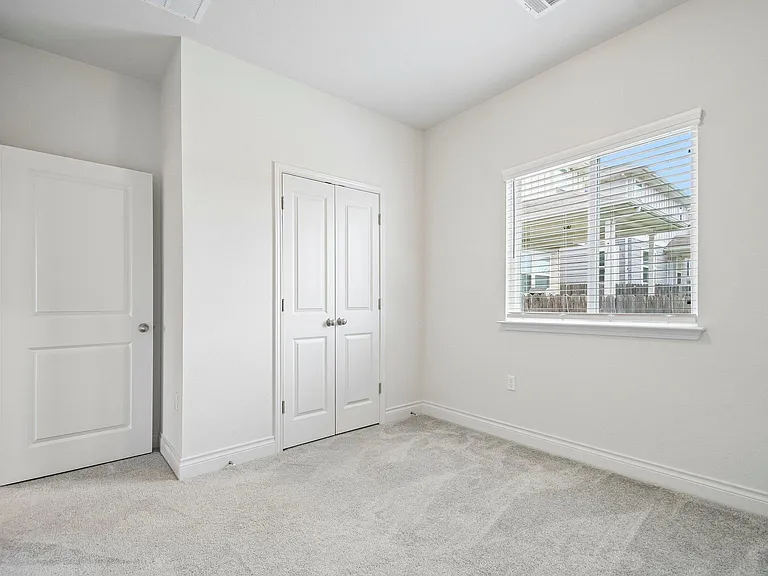 10213 Forest Grove Dr — Photo 16