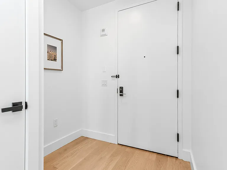 288 4th Ave #1205 — Photo 8