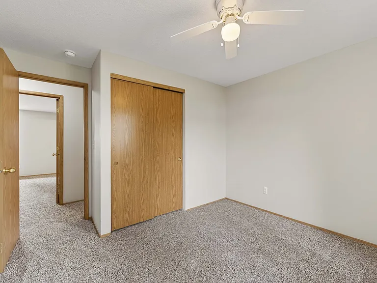 17005 NE 21st St — Photo 22