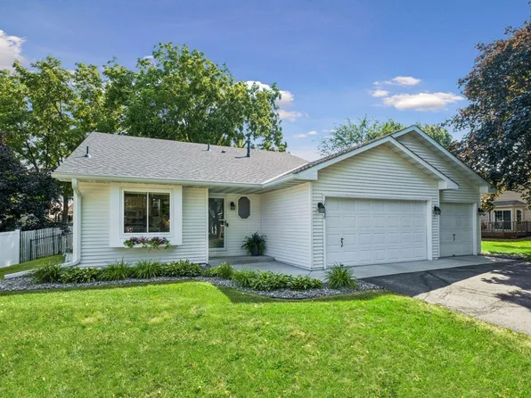 17350 Foliage Ave, Farmington, MN 55024