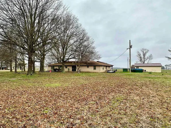 (undisclosed Address), Mc Crory, AR 72101
