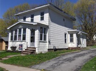 11 Porter St, Oswego, NY 13126