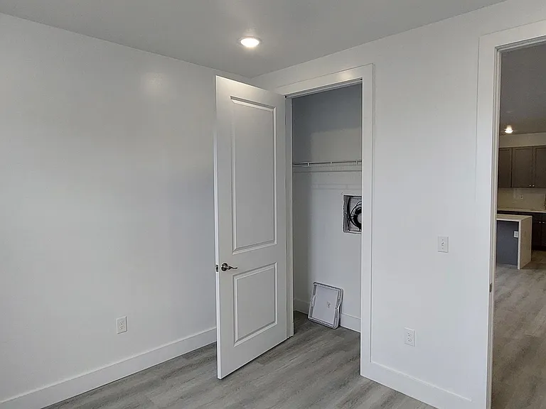 273 Oak St #302 — Photo 9