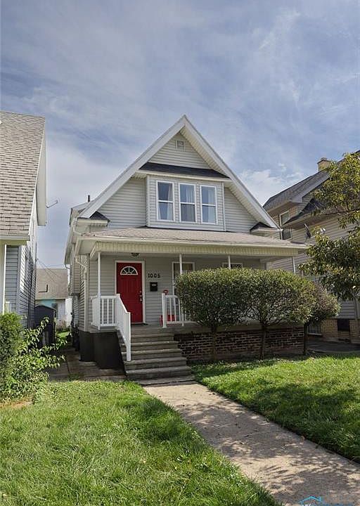 1st image of 1005 Radcliffe Dr