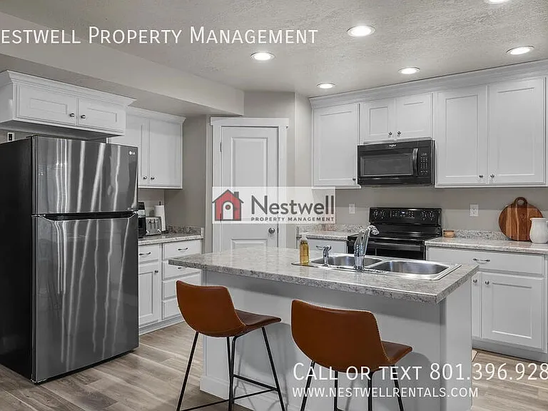906 N Apple Seed Ln — Photo 3