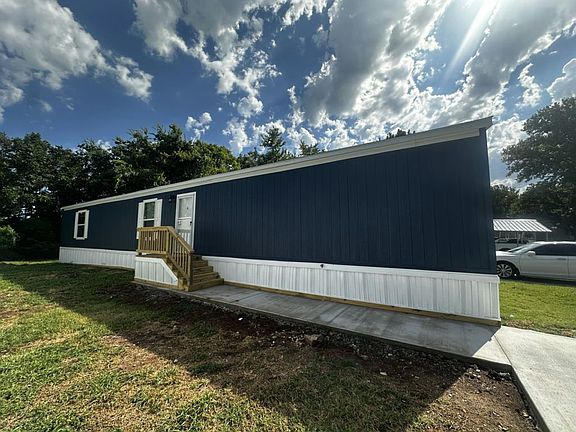 2nd image of 4808 S Elwood Ave #636