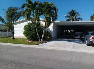 587 Black Bear Rd, Naples, FL 34113