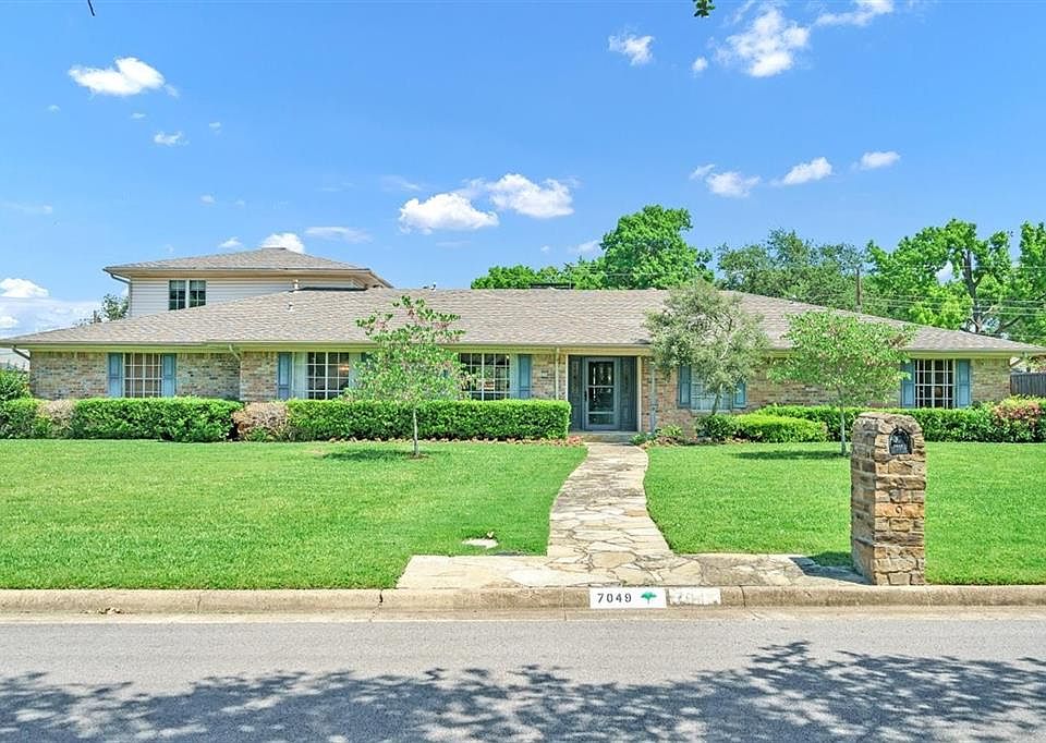 1st image of 7049 Gateridge Dr