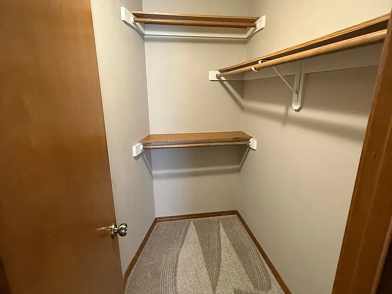 4114 S Franklin Ave — Photo 14