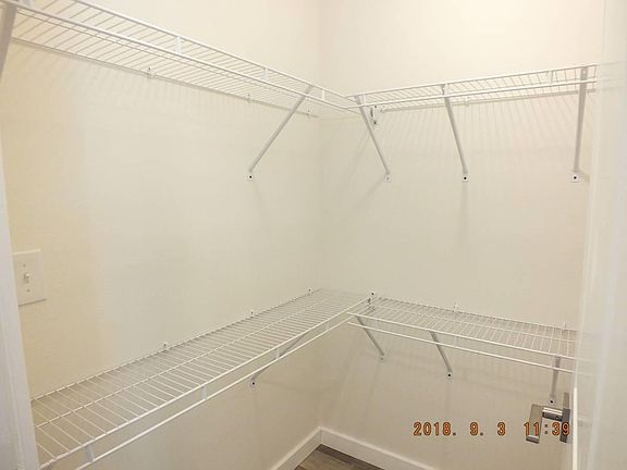 5th image of 12544 15th Ave NE APT 400
