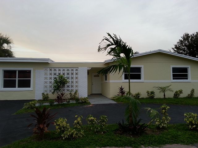 1st image of 4251 NW 23rd St