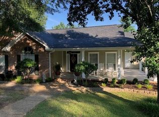 121 Lake Forest Ln, Clinton, MS 39056