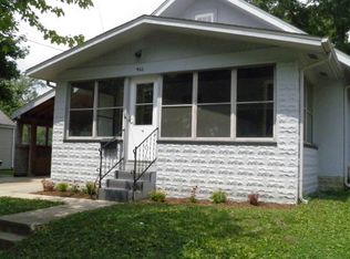 466 Parker Ave, Aurora, IL 60505