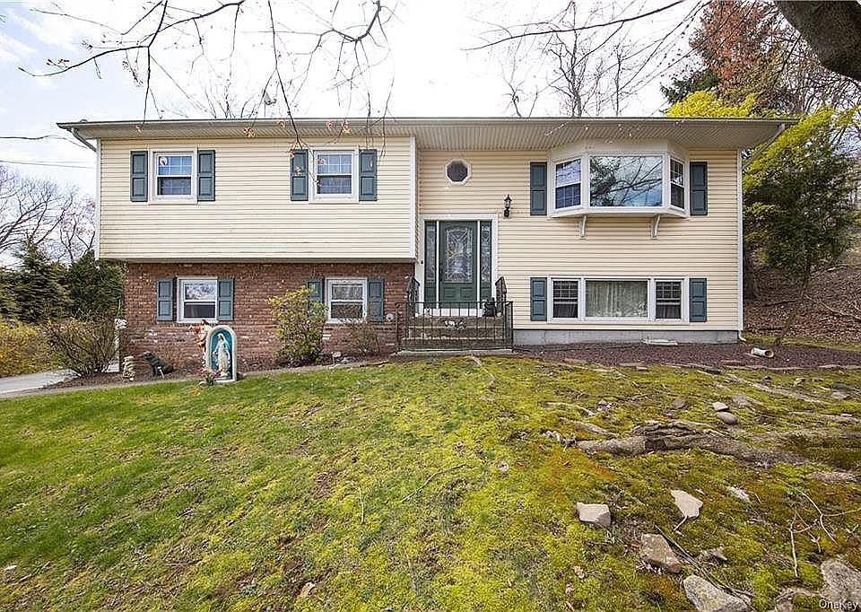 1st image of 865 Belleville Dr