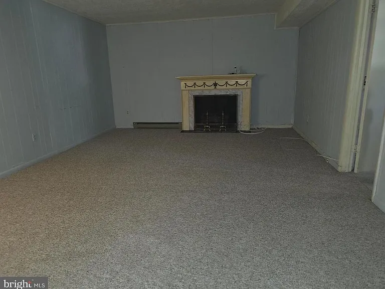 3301 Heidi Ln — Photo 15