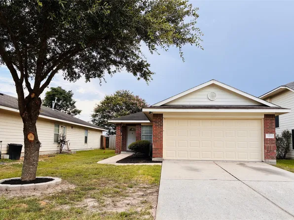 7422 Secretariat Ridge Dr, Humble, TX 77338