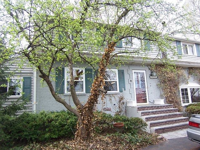 1st image of 12332 S 72nd Ct