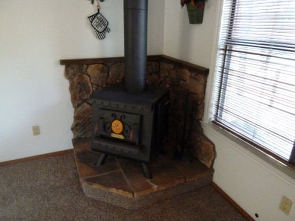 5th image of 146 Pine Hill Trl