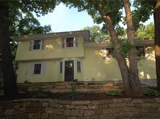 735 Sheidley Ave, Bonner Springs, KS 66012