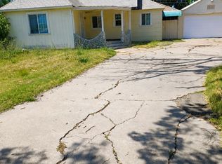 5890 Dewey Blvd, Sacramento, CA 95824