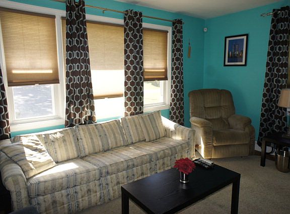 3rd image of 127 Westview Pl