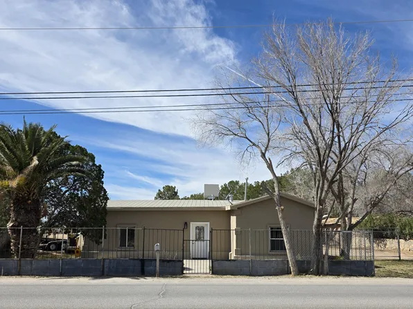 155 S Moon Rd, El Paso, TX 79927