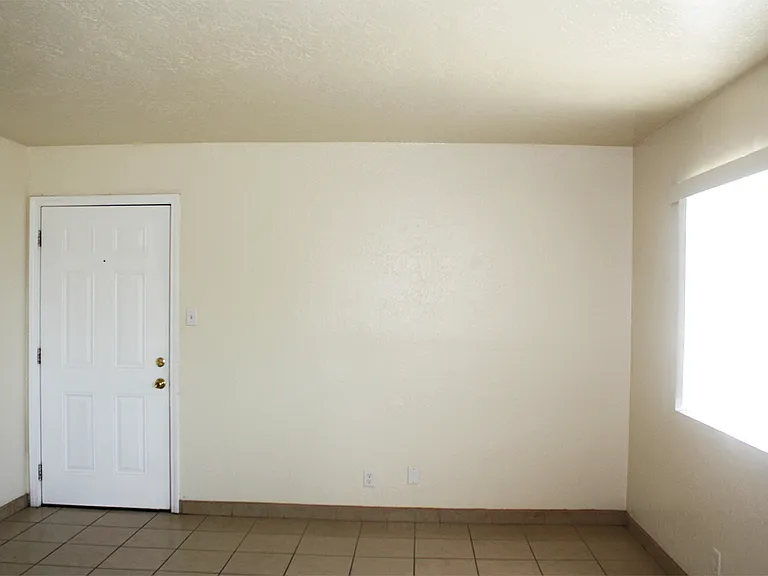 7901 Trumbull Ave. SE — Photo 4