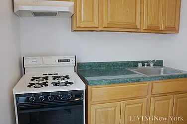 Rented by Living New York